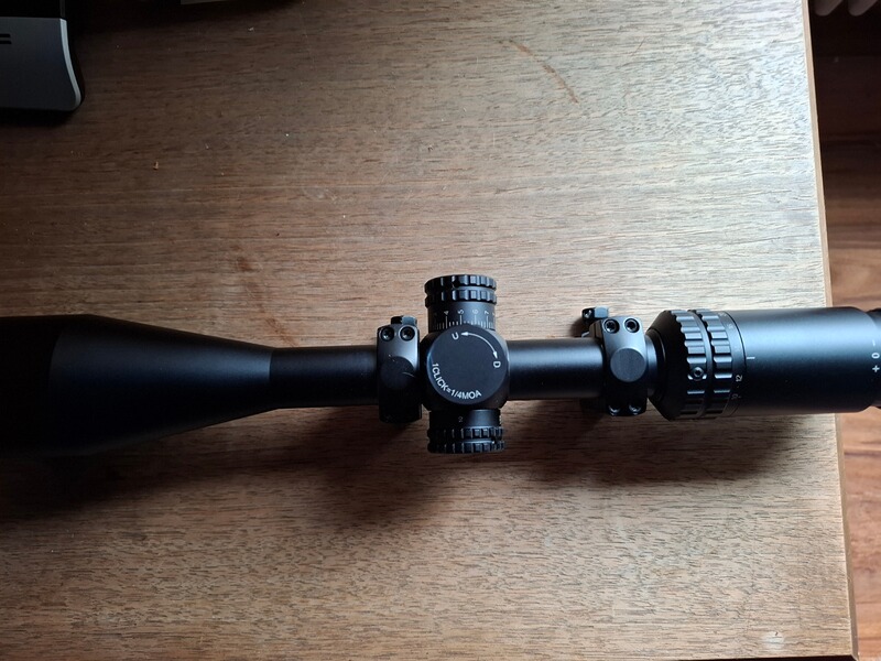 Zielfernrohr variabel