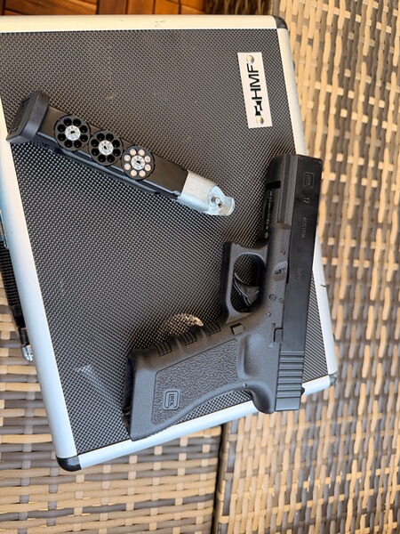 Glock 17 Blowback