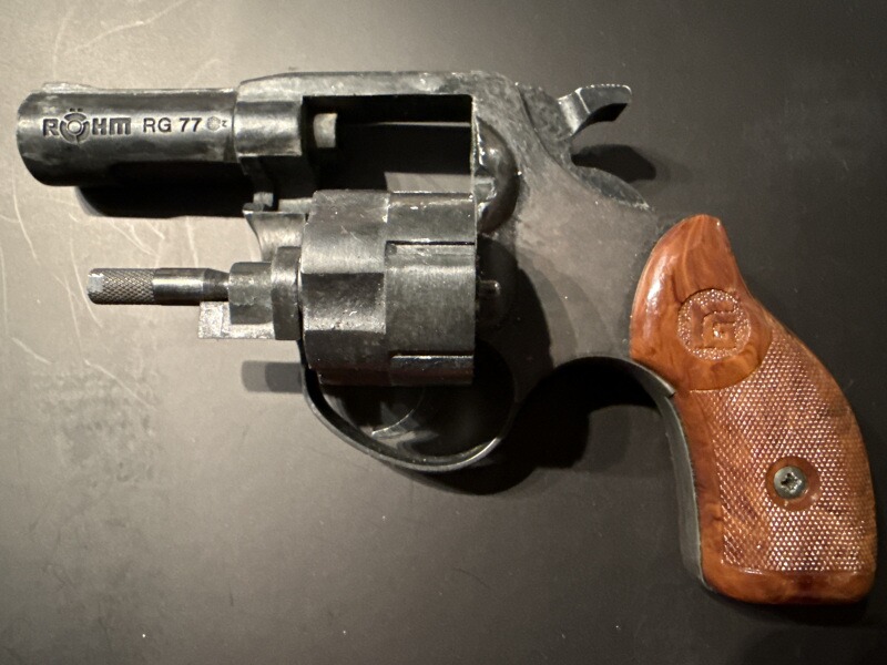 Röhm RG77 Schreckschussrevolver (.22l , PTB 342)