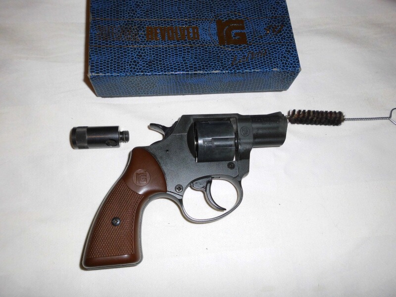 Röhm RG 59 Le Petit Schreckschuss Revolver brüniert 9 mm R.K. (PTB 527)