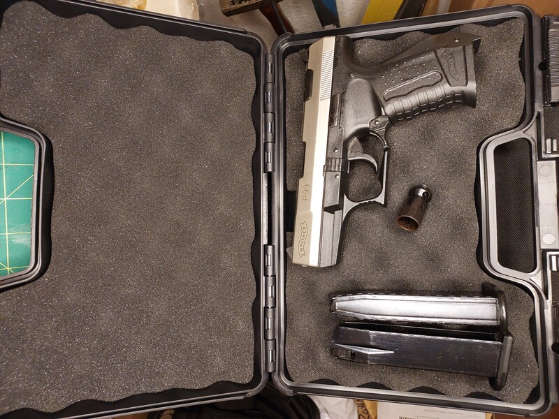 Walther P99 Schreckschuss Pistole 9mm P.A.K. bicolor Nickel (PTB 762) P 99 mit 2 Magazinen