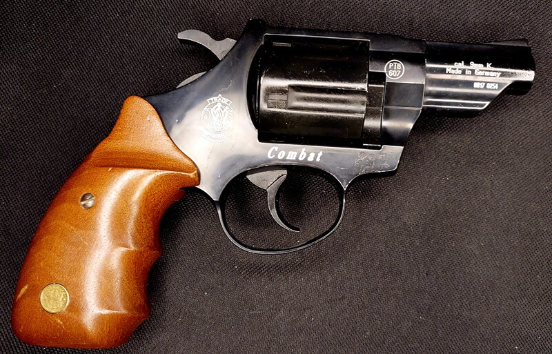 Smith & Wesson Combat Schreckschussrevolver – 9 mm R.K. – PTB 607 – Echtholzgriff