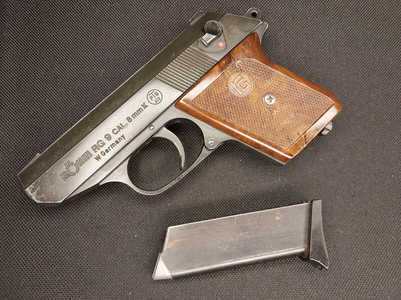 Röhm RG9 Schreckschusspistole (8 mm K. , PTB 413) RG 9