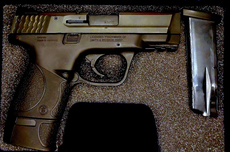 Smith & Wesson M&P 9C 9mm P.A.K. schwarz (PTB 984) mit 2 Magazinen (1 x verl.)