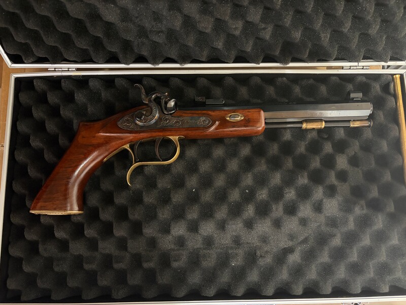 Thompson Center Patriot .45 Vorderlader Pistole frei ab 18