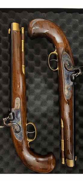 2x Kentucky Armi Sport Vorderlader Pistole .45 Set im Koffer