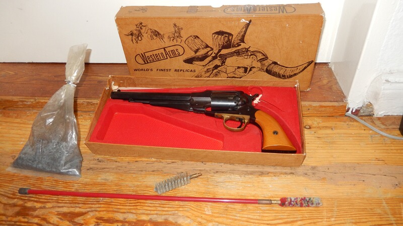 Perkussions-Revolver, Hege-Uberti Modell 1858 New Army (Match-Ausführung) .44BP #36