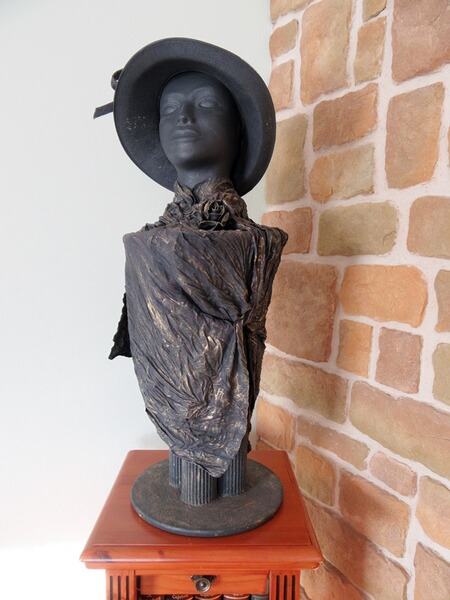 Große Skulptur Frauenbüste Grande Dame Beauty Figur Vintage