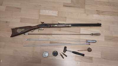 Ardesa Hawken Woodsman Vorderlader Kaliber 45.