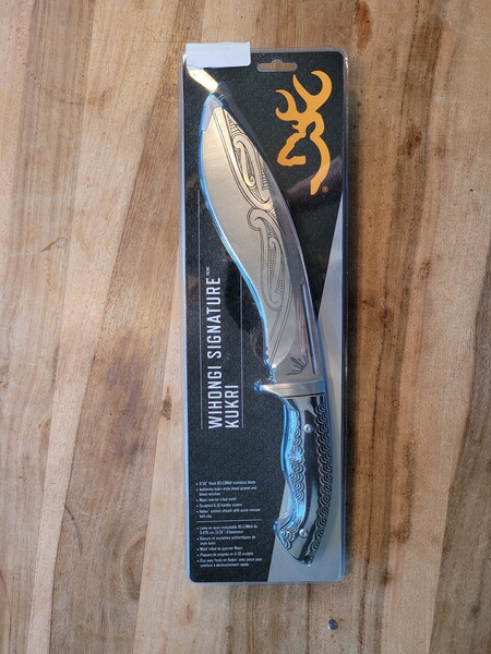 Browning khukari Messer, Wihongi Signature Kukri