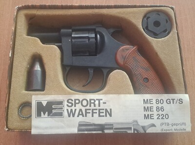 Cuno Melcher ME86 Kal. 6mm Knall/ PTB 205 mit Verpackung und Ersatzmagazin!