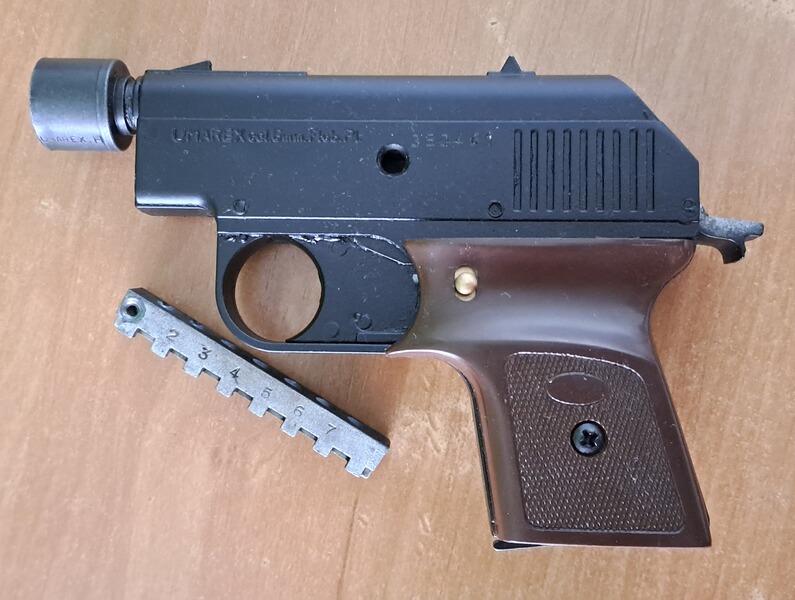 Umarex Mod. 302/ Kal. 6 mm Flobert Knall/ PTB 313